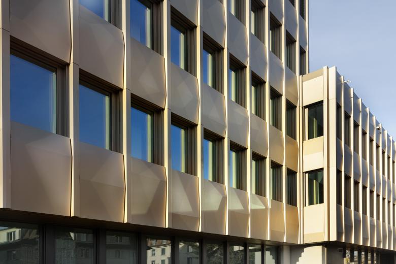 TK Architekten丨Erneuerung Fassade Bürohaus Friesenberg丨瑞士-2