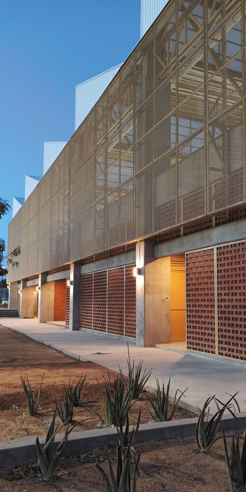 花园阴影 · 沙漠城市的公共空间基础设施丨墨西哥-46