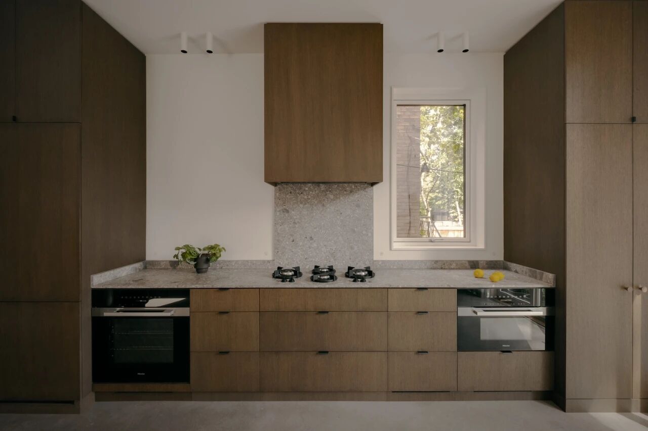 平层丨加拿大多伦多丨Studio VAARO-19