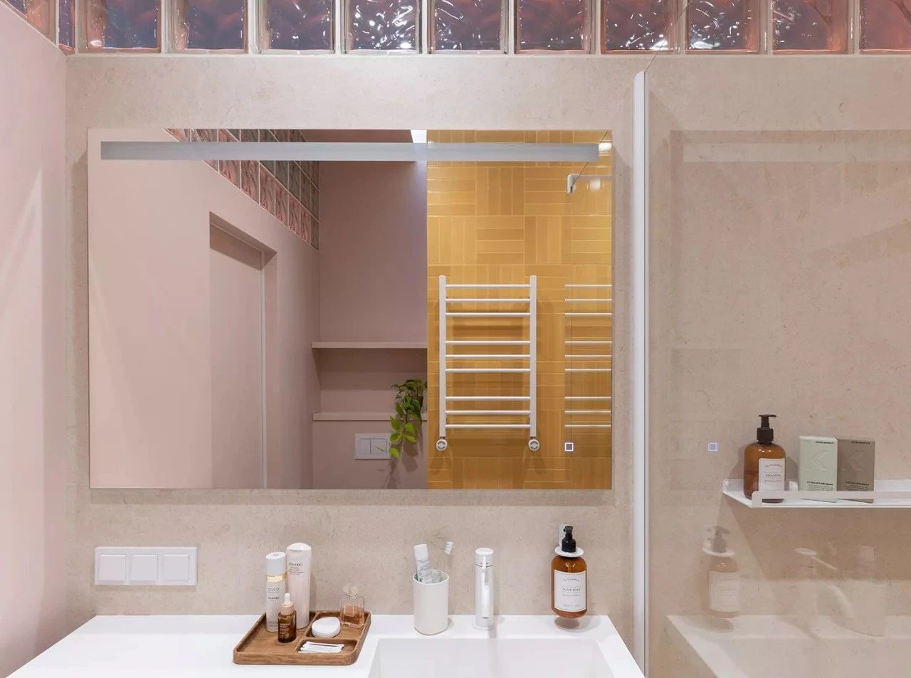 40㎡玻璃砖小宅丨Tatyana Ponomareva 和 Olga Elizarova-27