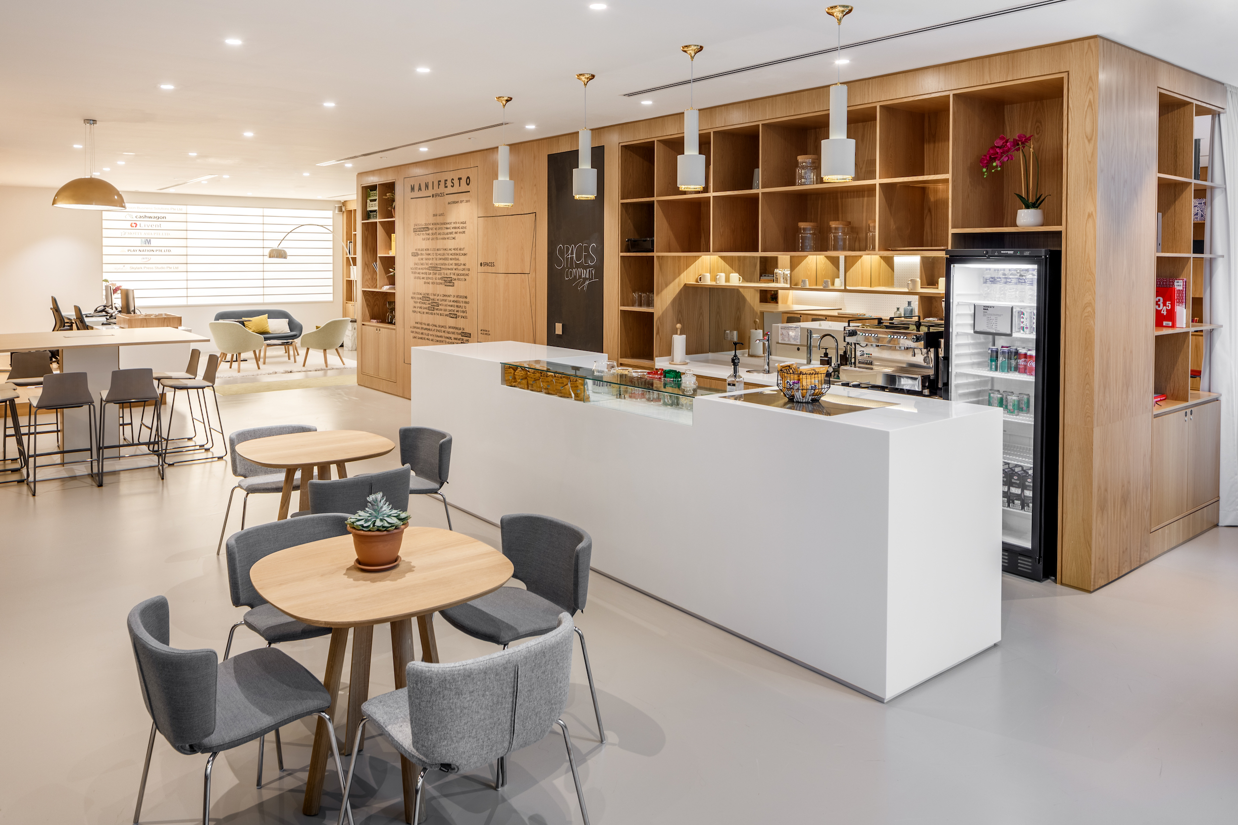 新加坡 Spaces Triple One 的灵动办公空间-13