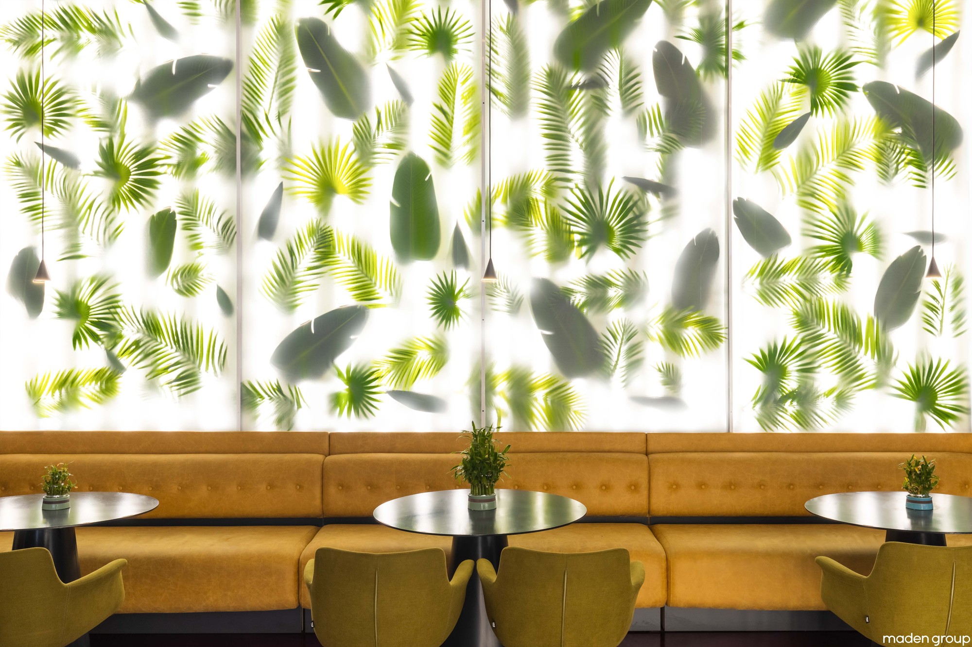 特里安格罗休闲酒吧丨普里什蒂纳丨Maden Group-17