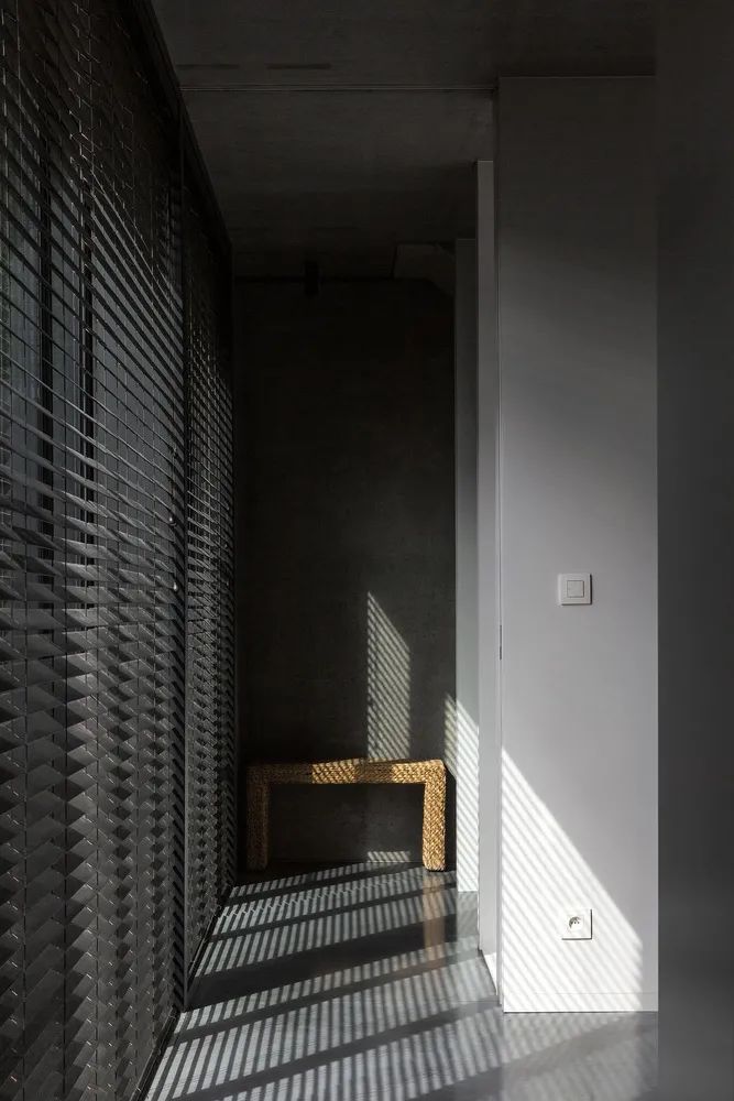 比利时混凝土住宅，温暖现代的可持续发展之家-41