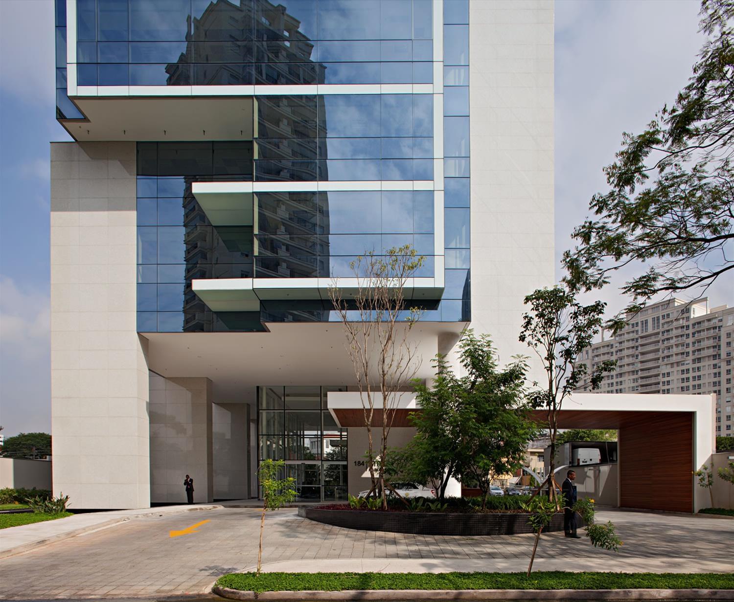 巴西 Atrium Faria Lima 商业建筑设计-3