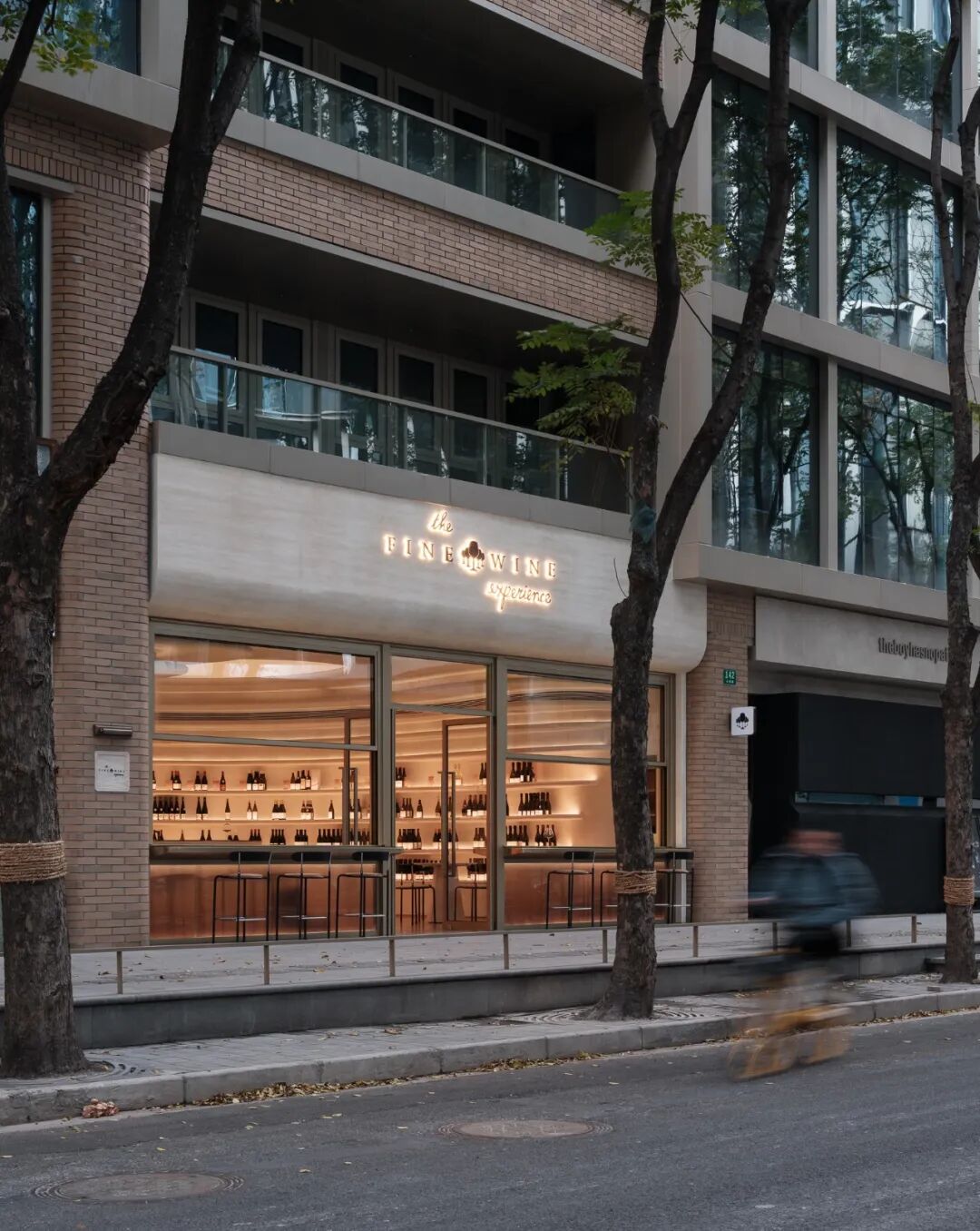 The Fine Wine E·perience上海首店丨中国上海丨HATCH Architects汉齐建筑-0