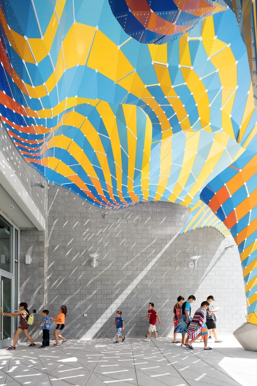 美国德州游泳馆“侯爵”建筑-0