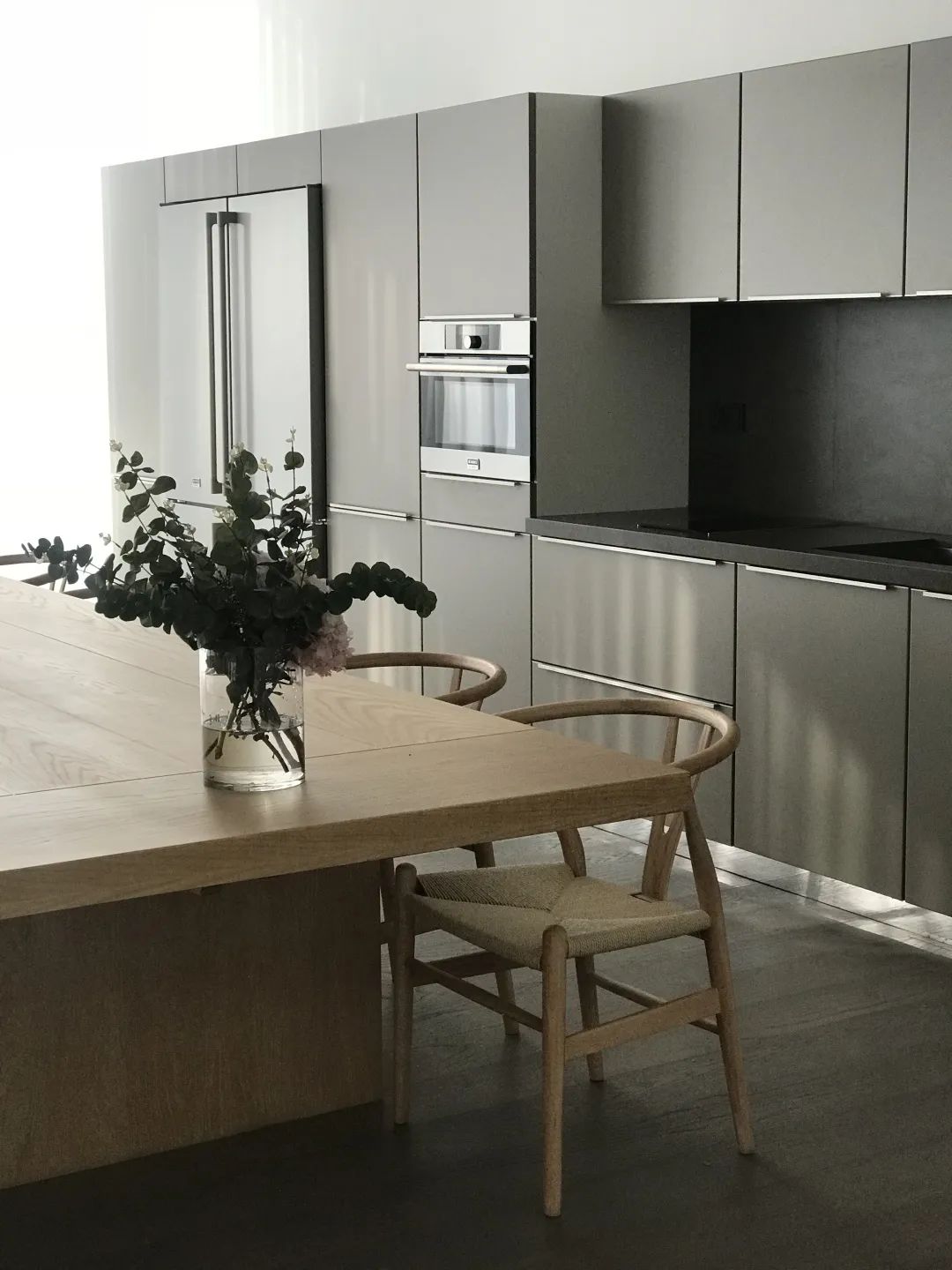 厦门徐绮设计事务所 | 现代简约的艺术办公空间-62