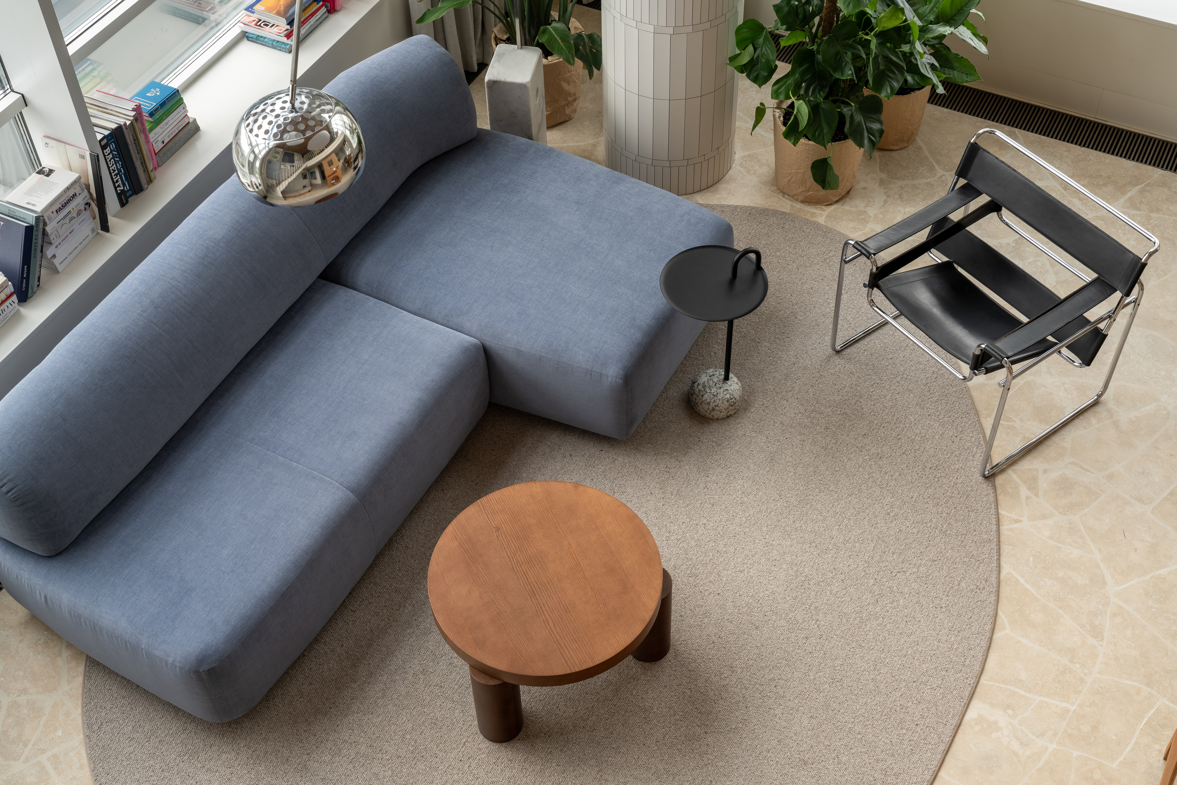 VSLKVSKA | A two-story apartment design-36