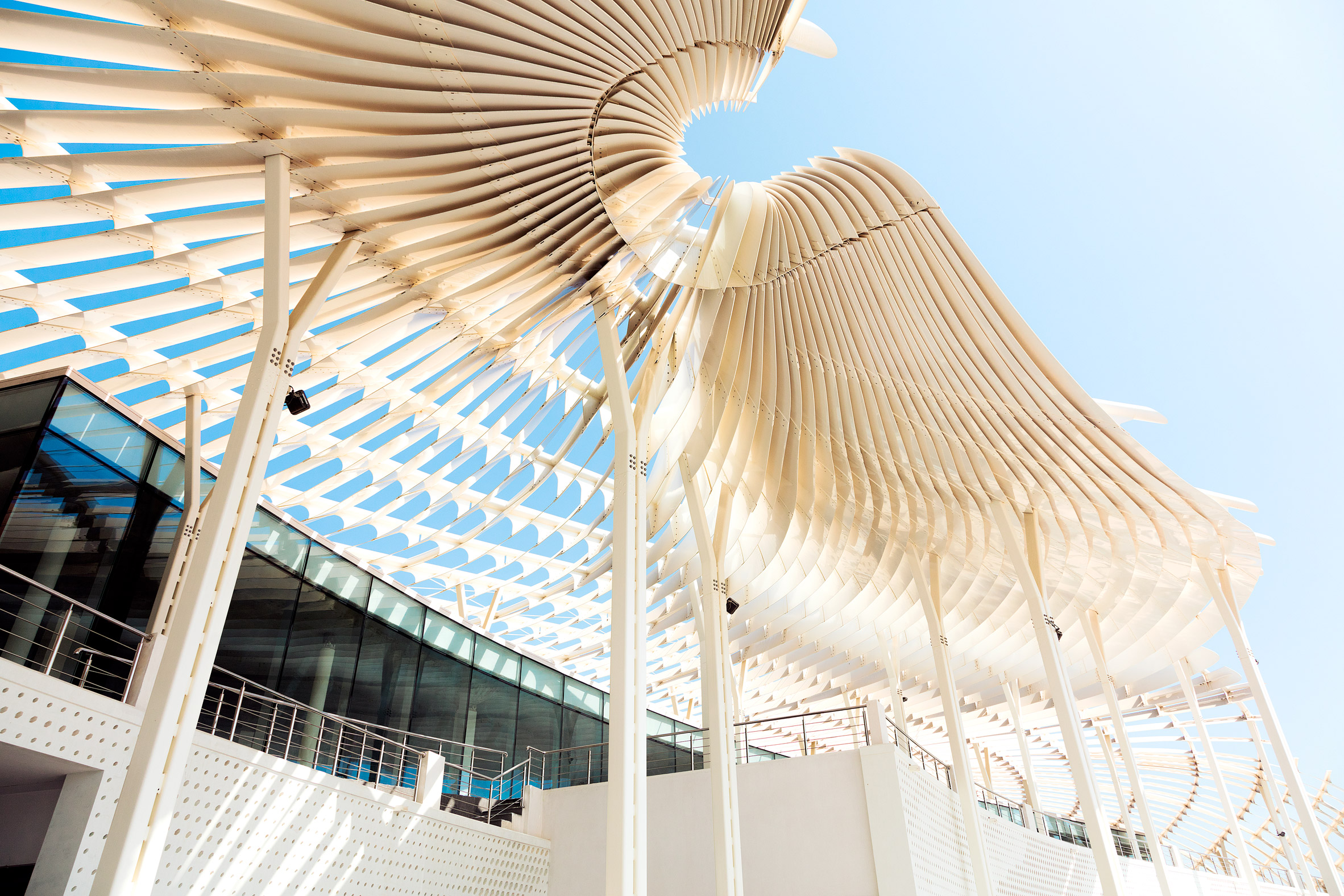 Snøhetta fish market features slatted canopy inspired by Arabic calligraphy-14