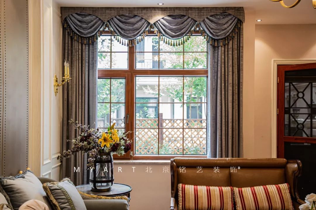 三代同堂的 560㎡精致别墅,古典气息与现代生活完美融合-11