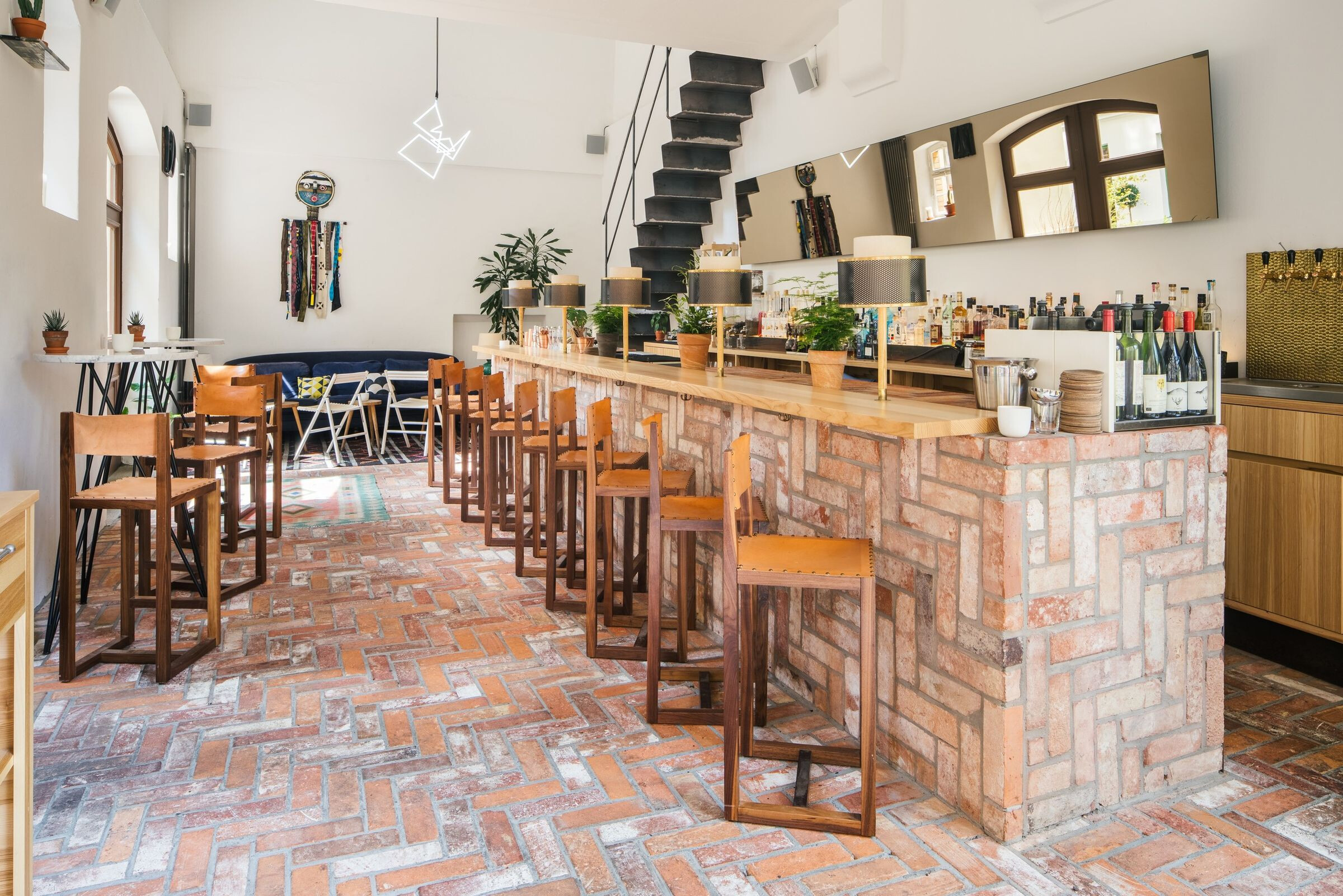 柏林 Panama 餐厅 | 本土材料营造热带风情-17