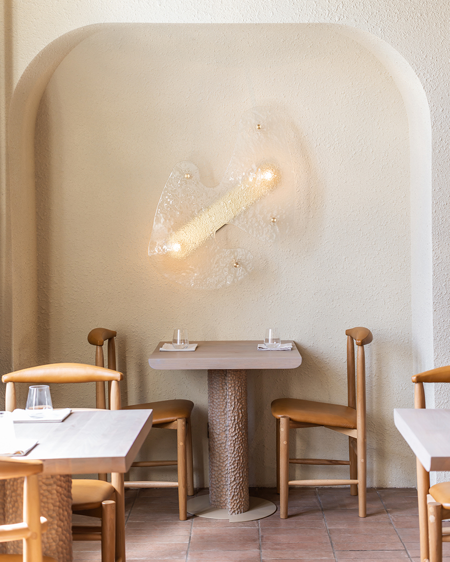 Vandall Buro: гастробар на месте сенного рынка в Краснодаре-4