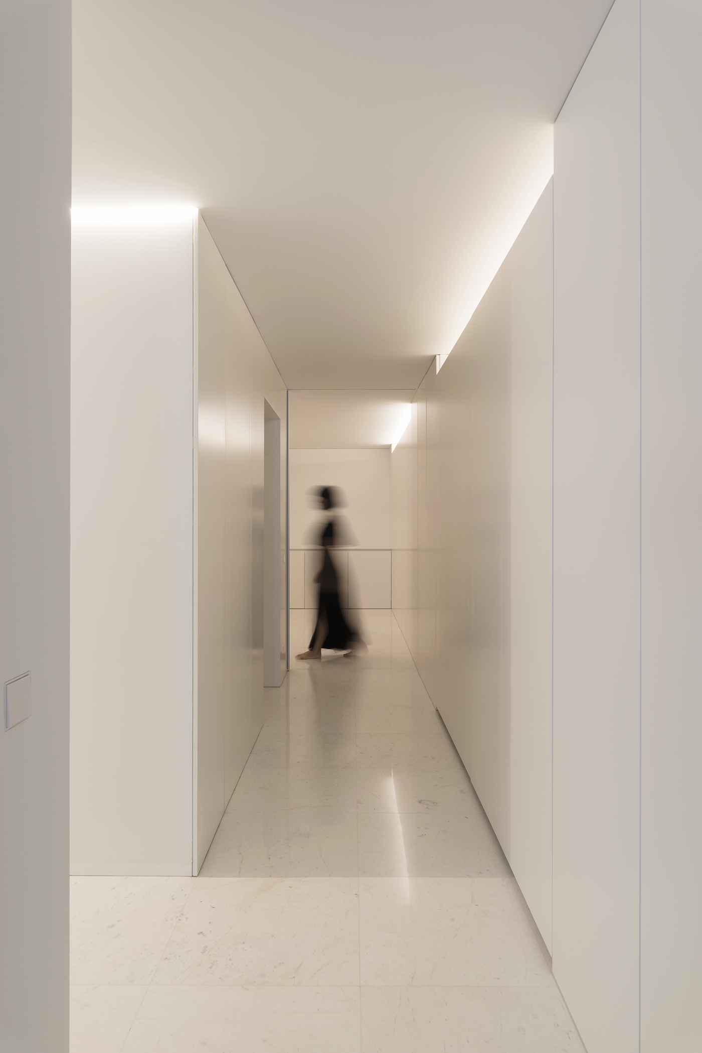 A House. By Fran Silvestre Arquitectos.-25