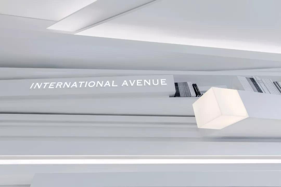 极简白，如何打造前卫艺术的国际办公-26
