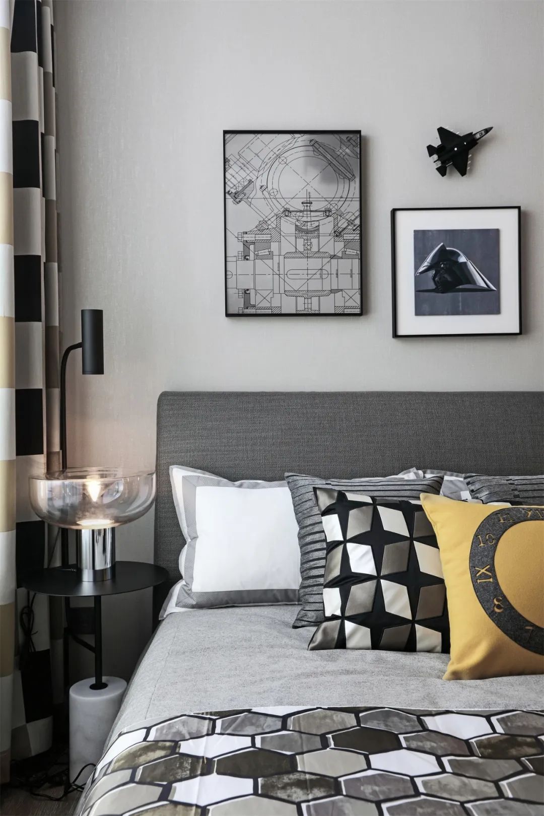 烟台万科翡翠长安样板间 | 抹茶色遇见黑灰色，简约至美-57