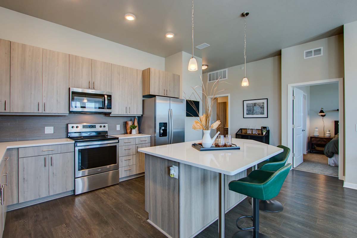 在2534时起床（注：实际时间通常采用24小时制，此处2534可能是有误表达，若2534并非按时间理解，请提供更多背景信息） 丨美国科罗拉多-30