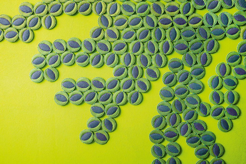 2023 年顶级室内设计中的可持续和时尚侧桌-21