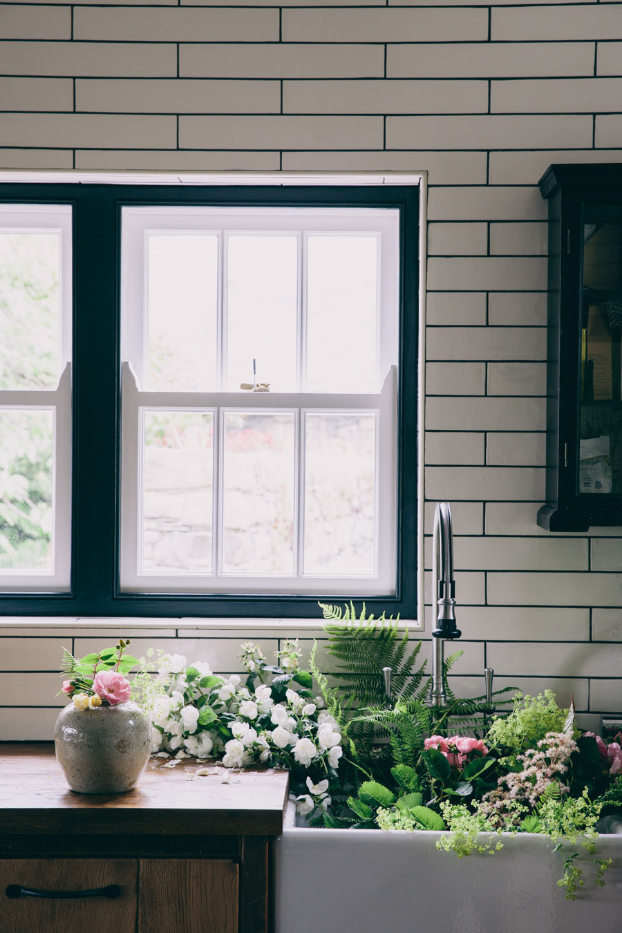 A COUNTRY HOME WITH A VIEW OF THE LAKES - PART I - Lobster and Swan-9