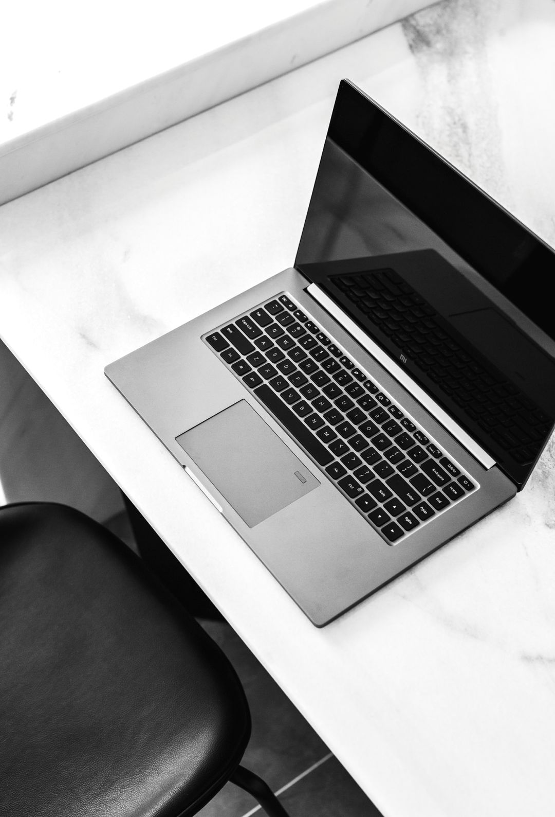 浙江温州宏泰大厦黑白默片设计,演绎纯粹空间哲学-37