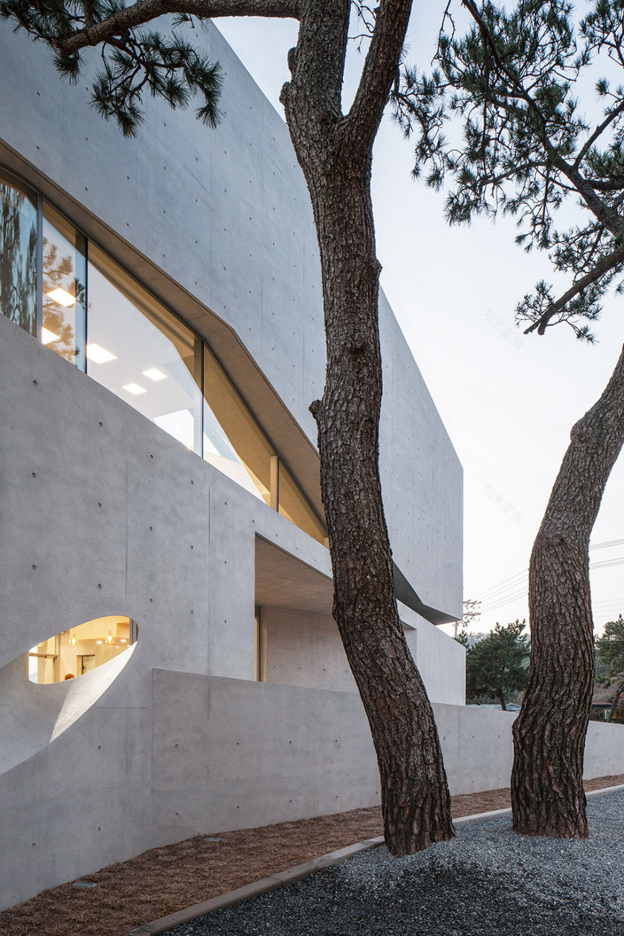 韩国WAVEON海边咖啡厅 / Heesoo Kwak-11