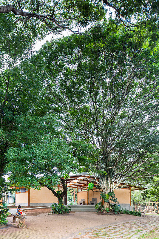 巴西 Ecoara Waldorf School 有机建筑营造温馨学习环境-41