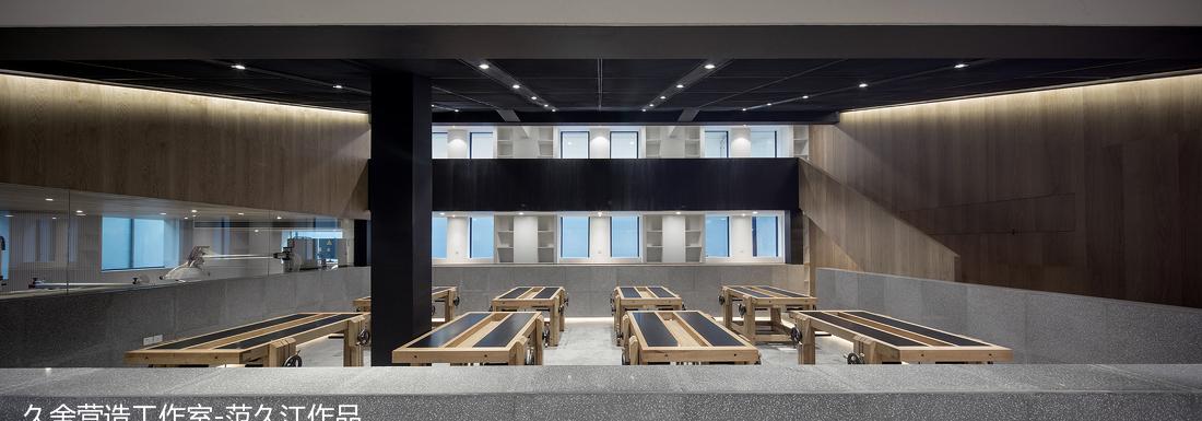 徐州万科未来城示范区规划与建 · 木艺实验室“廊桥”考古现场丨中国上海-17