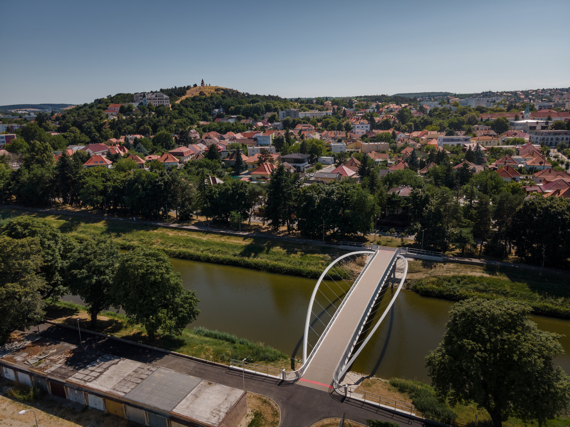  Kalvarsky Most - 横跨尼特拉河的自行车桥丨Kalvarsky Most - Cyclist Bridge across the River Nitra-13