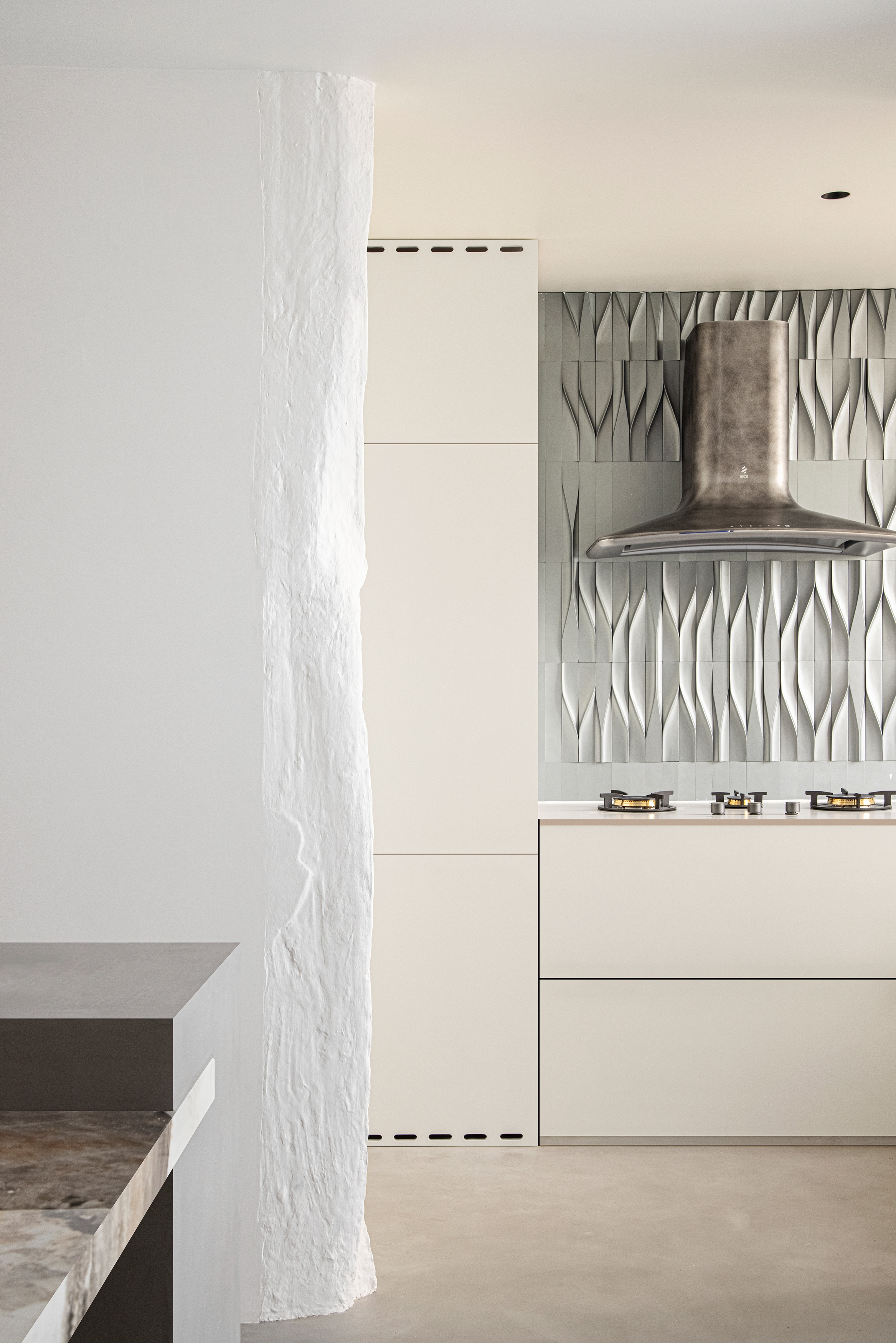 寻心归处,留白与蓝的极简居所丨中国上海-57