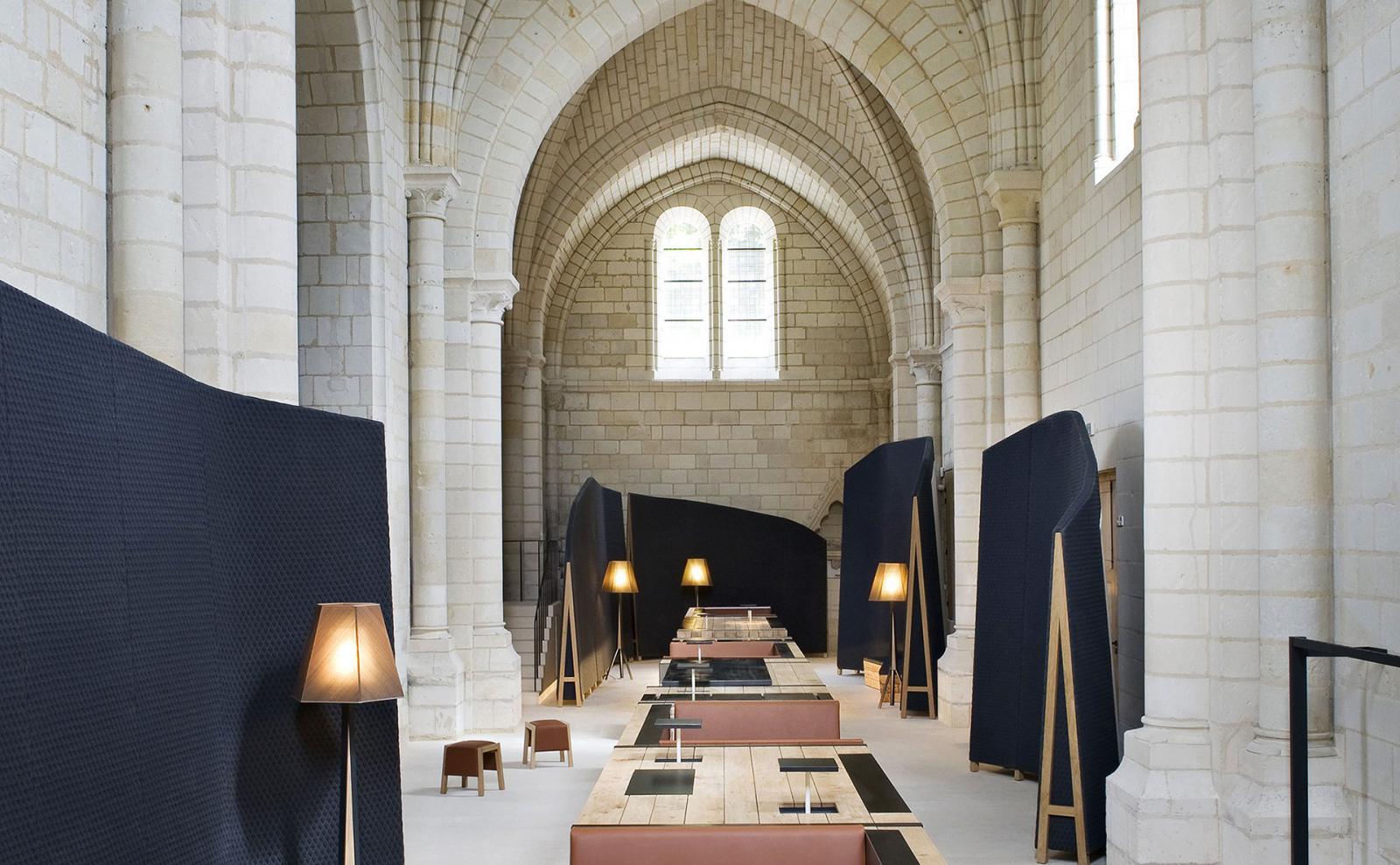 Уединиться в Фонтевро: уникальный отель во французском аббатстве-0