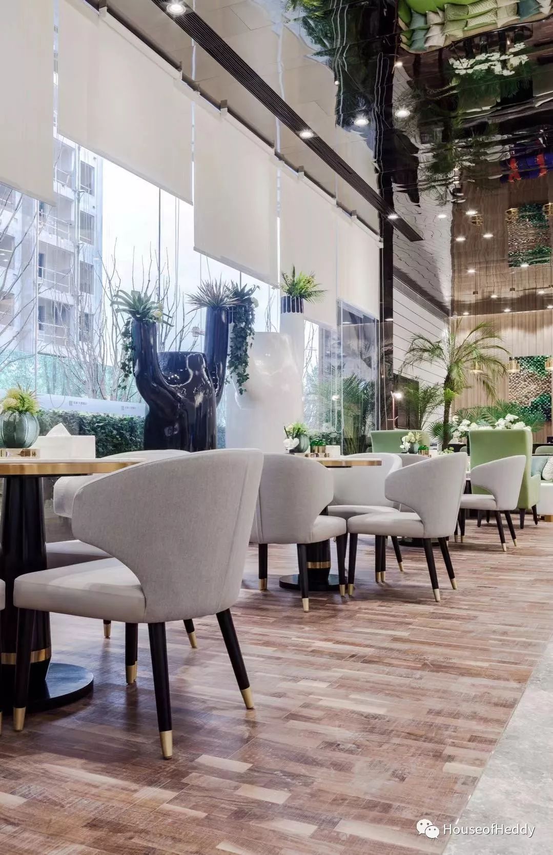 首发 | 龙湖 · 九里晴川 · 揽境 | 绿意未来感的销售中心-44