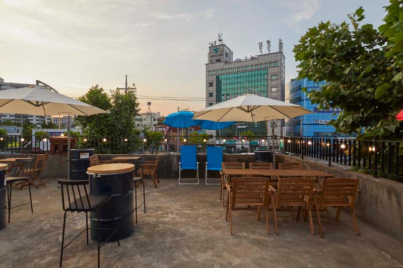 100 平露营风咖啡厅设计-5