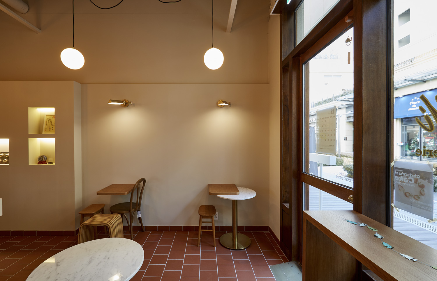 韩式小清新 14 坪甜品咖啡厅设计-9