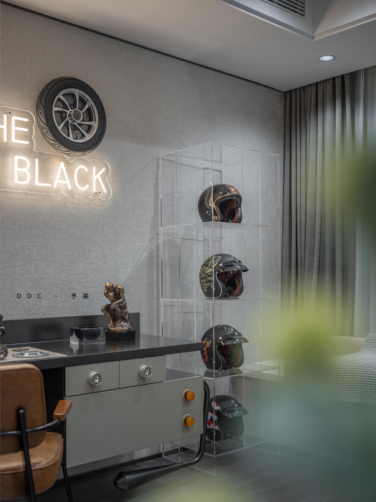 舒适颜值并存的现代平层设计-9