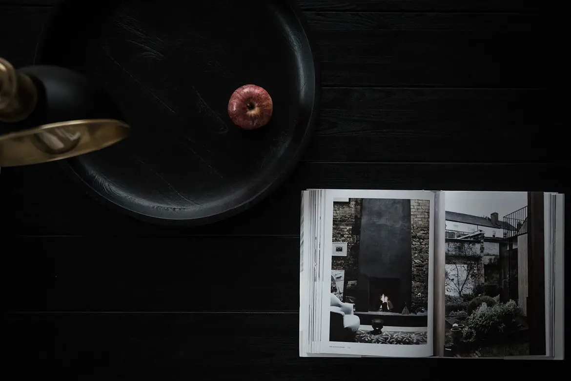 旋转客厅的极简魅力-5