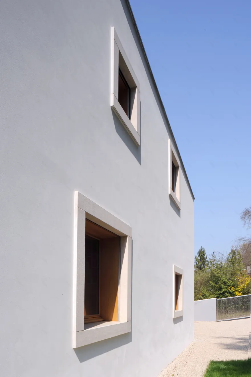 瑞士日内瓦艺术收藏家的白色庇护所-9