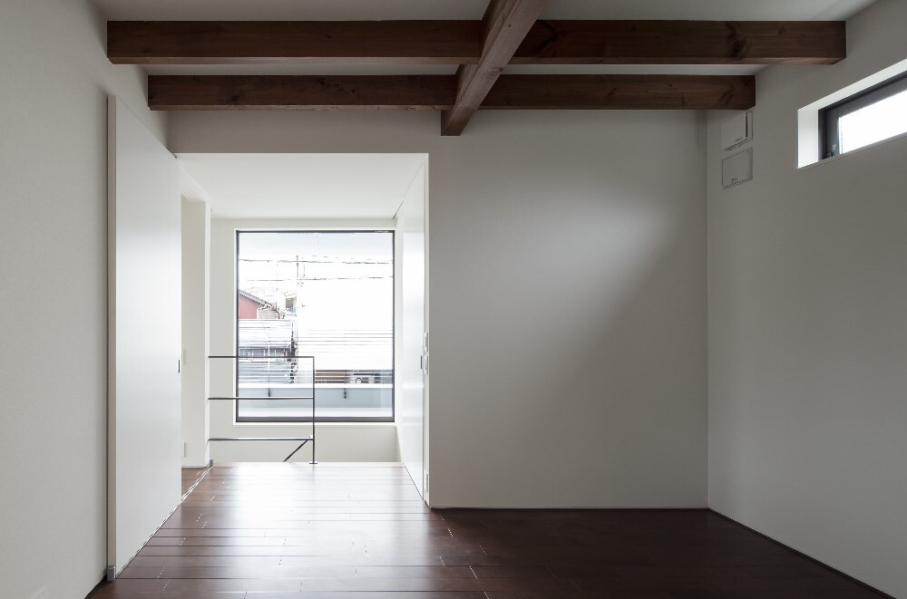 和风庇护下的现代生活——大阪"僧侣住宅"-22