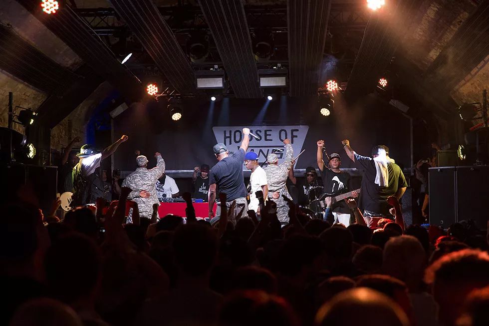 Vans 上海 K11 展 | “魔都祥龙”滑板道惊艳亮相-41