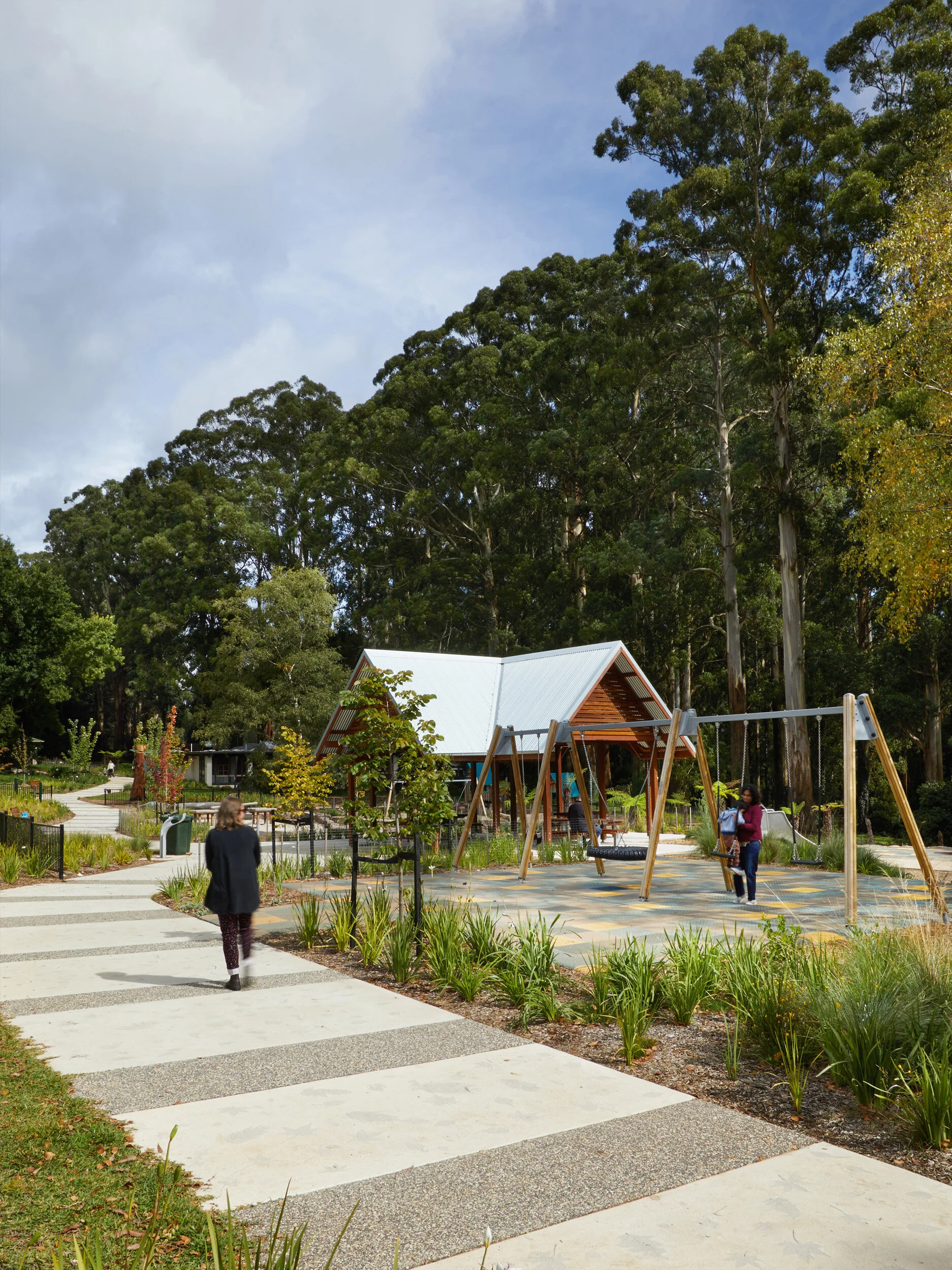 奥林达地区游乐空间丨FFLA-4