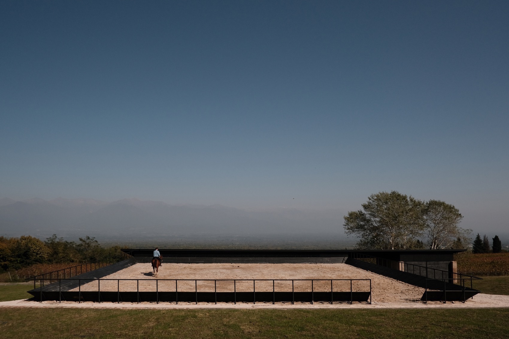 葡萄园马厩,格鲁吉亚丨Kera-22