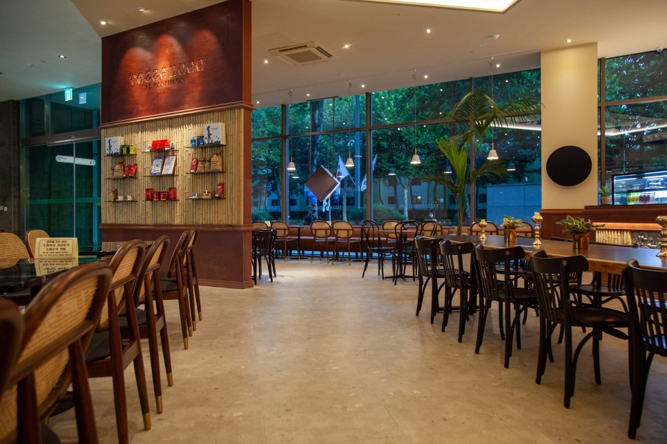 首尔高级咖啡厅设计，现代与复古的完美融合-7