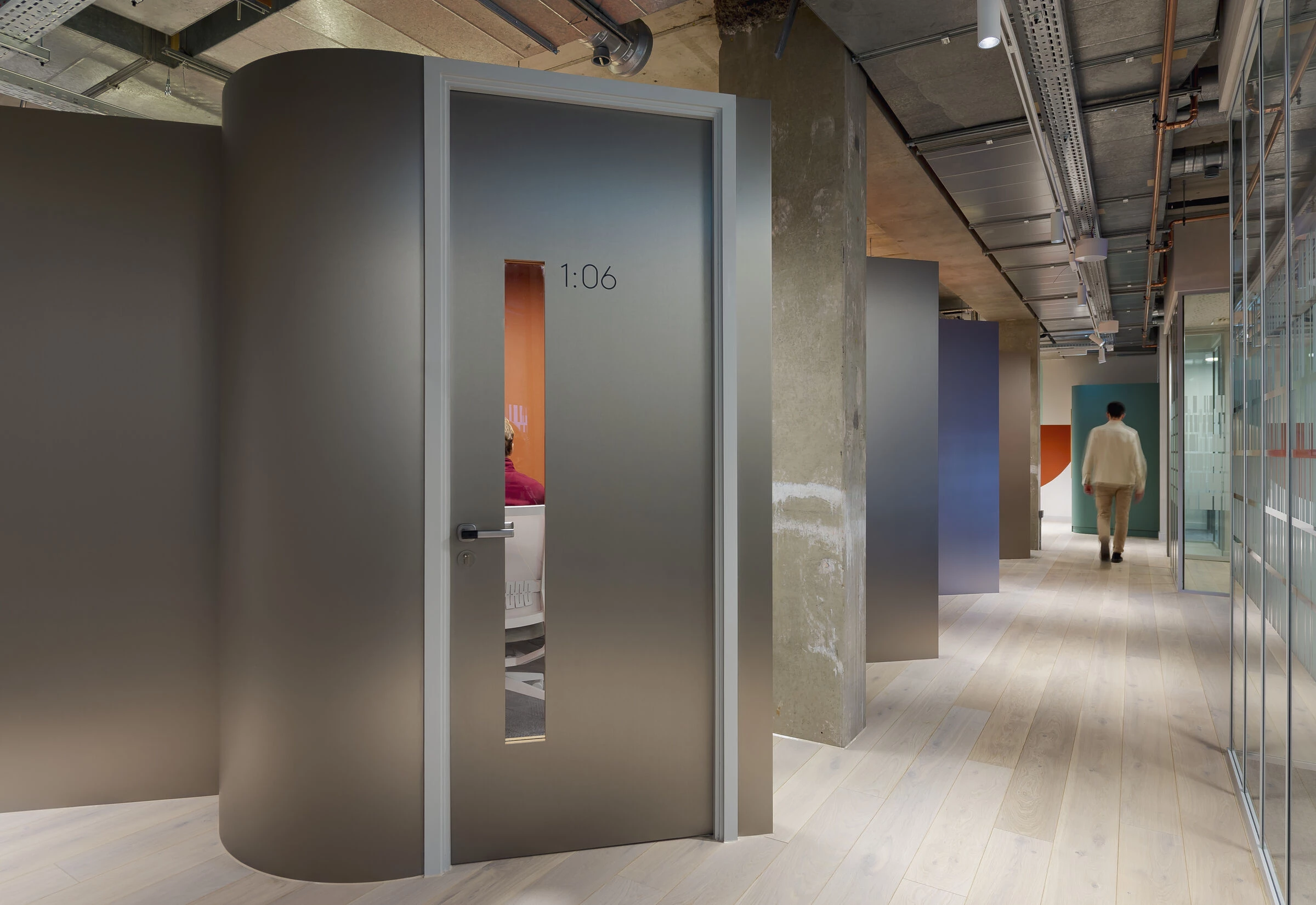 英国南安普敦 Mountbatten House 海滨风格办公室设计丨Hawkins,Brown,bUd studio-23