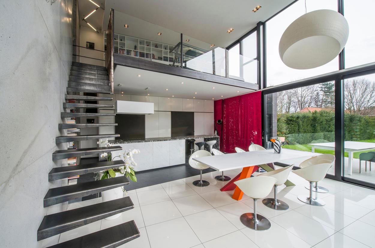 比利时阿尔蒂普改造面包店为明亮通风之家-27