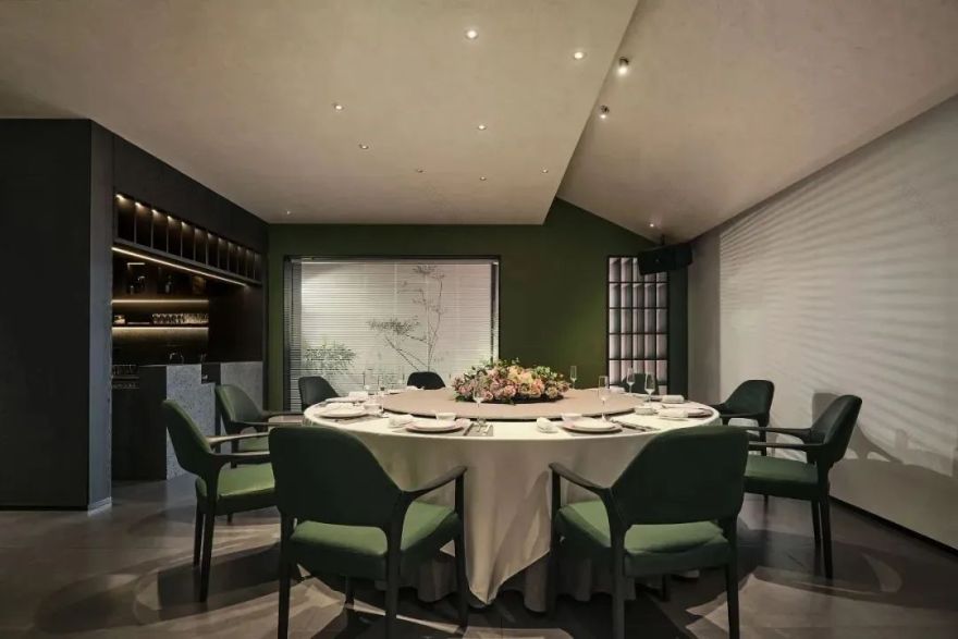 首发|苏格设计:茶酒为媒,一座新派会馆的雅集实验_20250523-39