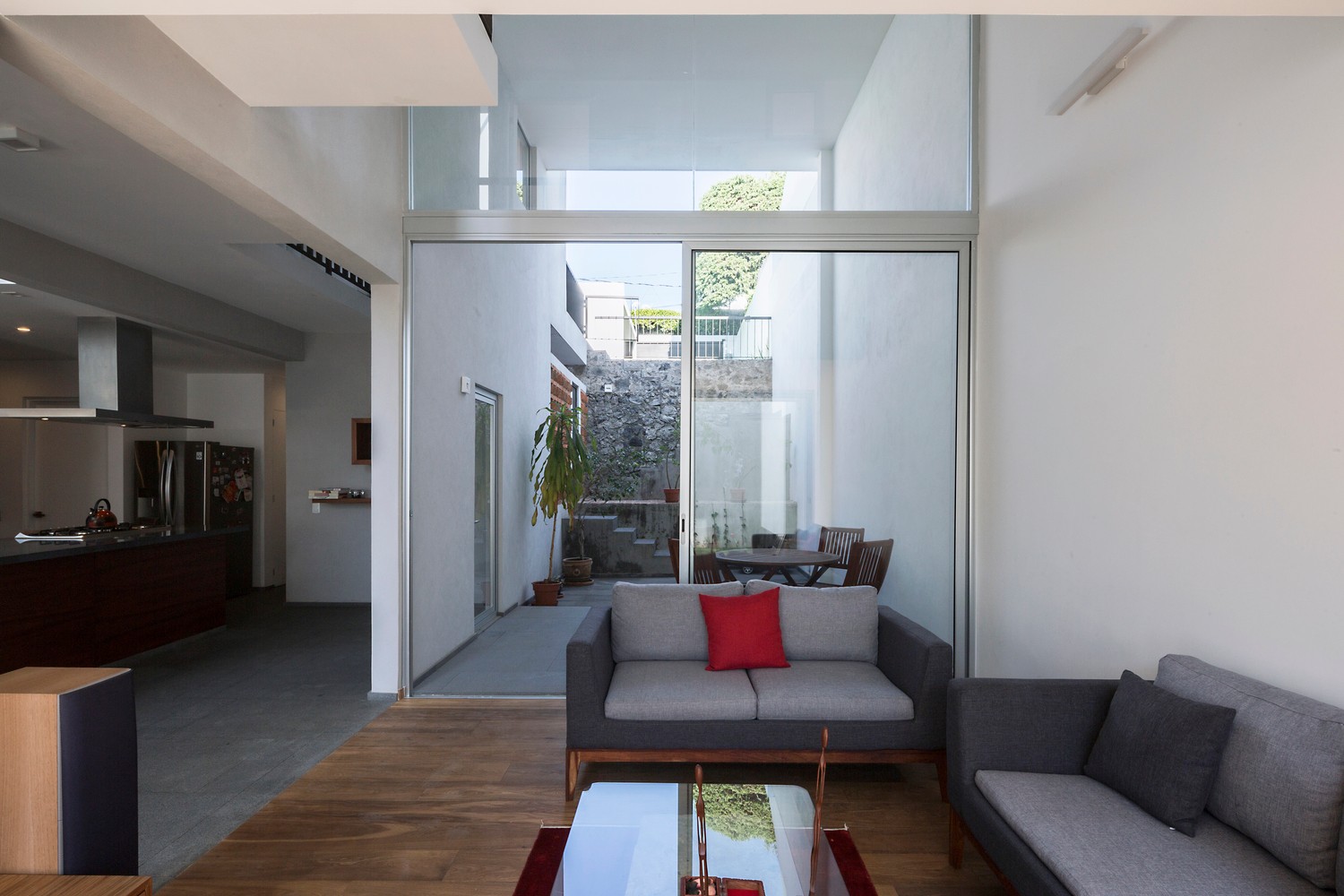 建筑是时间和空间的见证——墨西哥别墅  Alexandro Velázquez Moreno-6