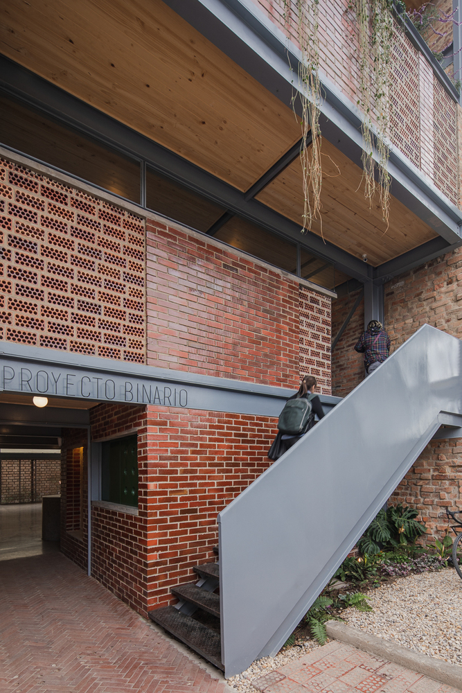 哥伦比亚 Binario 画廊工作室丨Yemail Arquitectura-28