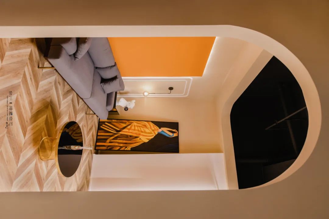 轻奢宫主婚纱店,展现独特审美体验-38