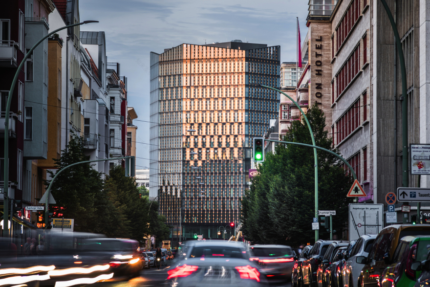 柏林布达佩斯特大街办公楼丨德国柏林丨格朗图赫·恩斯特建筑师事务所-12