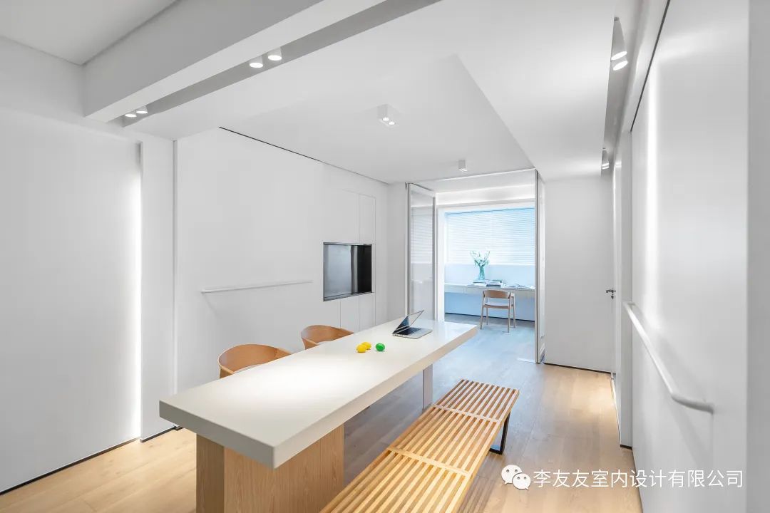 巧妙运用苏州园林的游园动线,打造流动美学空间的极小户型-30