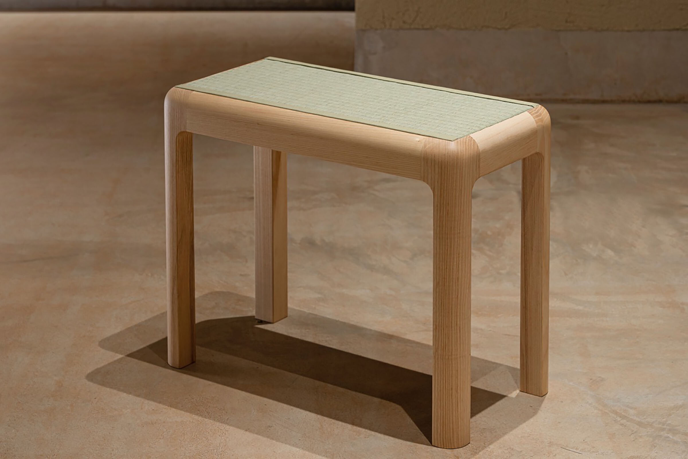 畳の椅子「bunbuku」及配套桌子设计丨辻村久信设计事务所,株式会社ムーンバランス-15