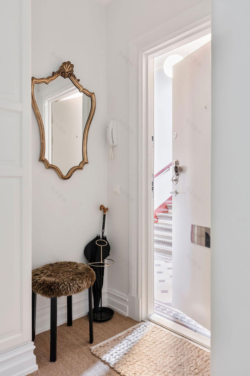 优雅神秘的斯堪的纳维亚风格公寓-34